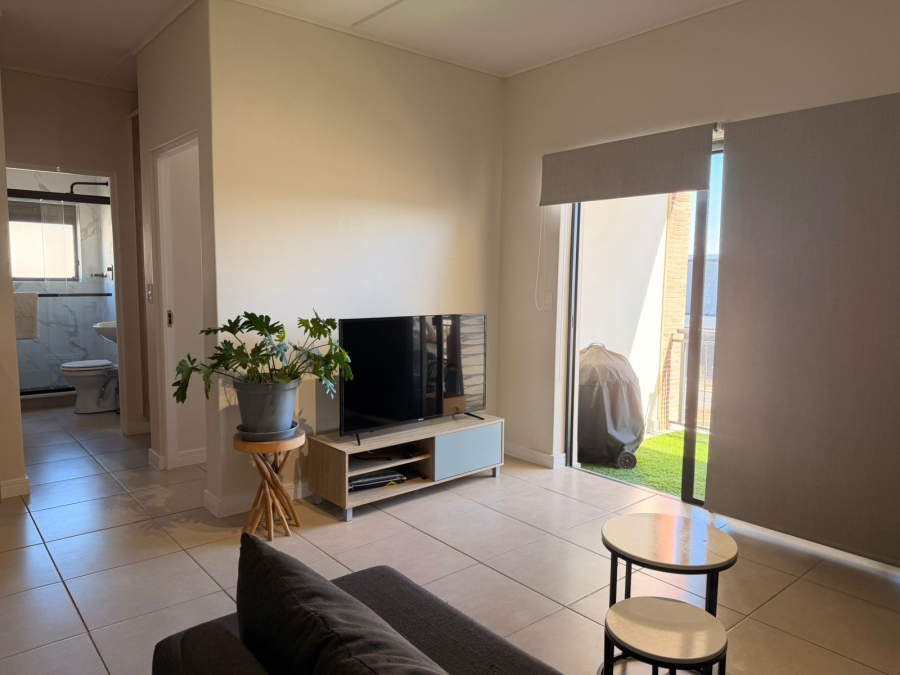 To Let 2 Bedroom Property for Rent in Atlantic Hills Western Cape